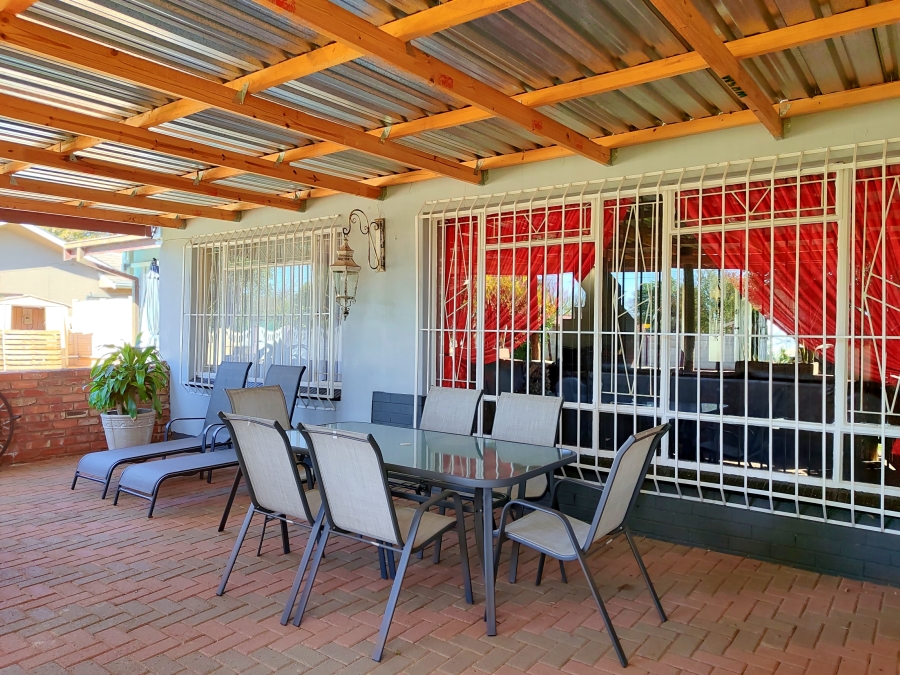 3 Bedroom Property for Sale in Meiringspark North West